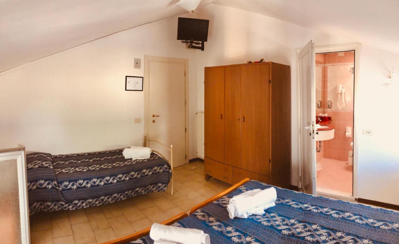 Hotel Villa Lieta Rimini Exteriér fotografie
