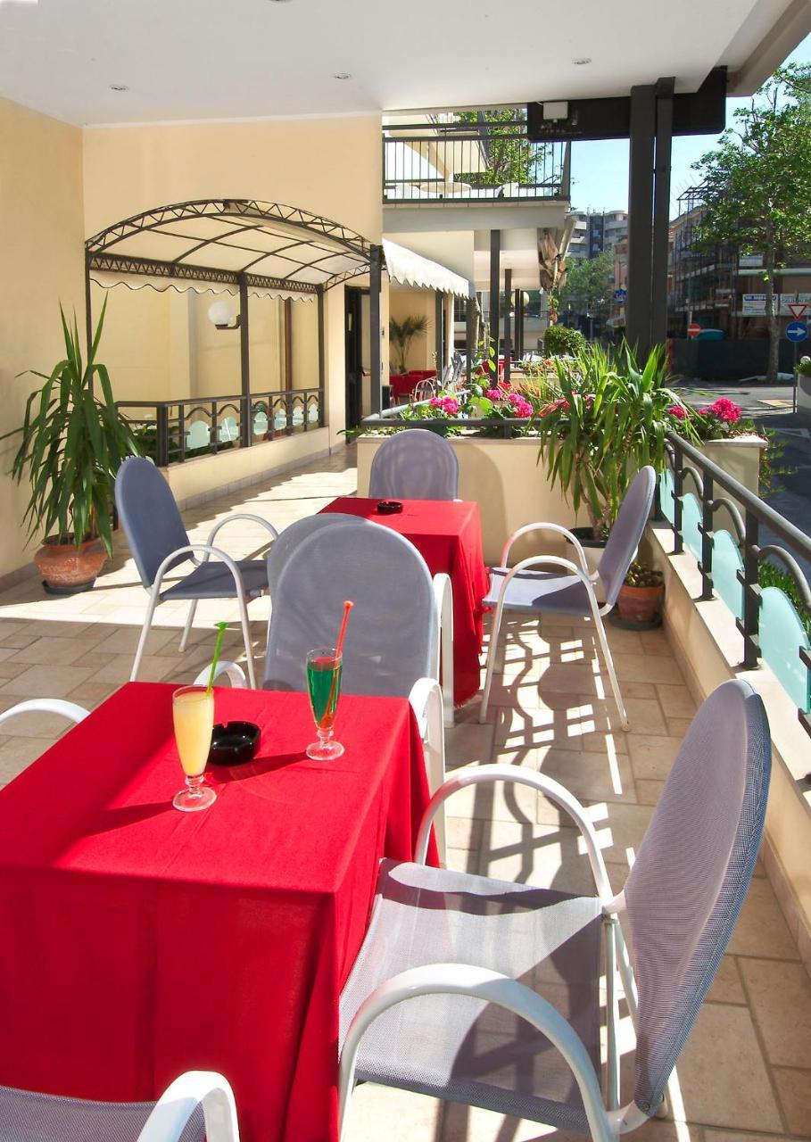Hotel Villa Lieta Rimini Exteriér fotografie